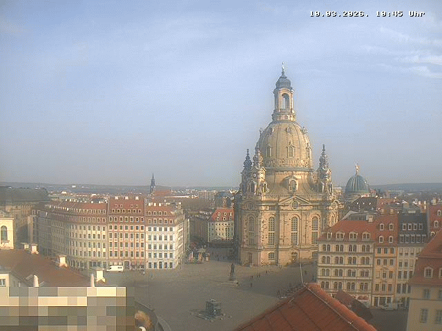 Archiv Foto Webcam Dresden - Frauenkirche und Neumarkt