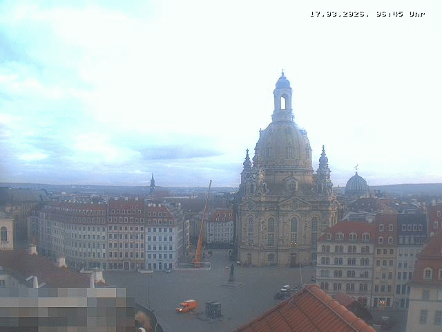 Archiv Foto Webcam Dresden - Frauenkirche und Neumarkt