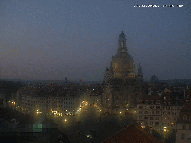 Archived image Webcam Dresden - Frauenkirche and Neumarkt square