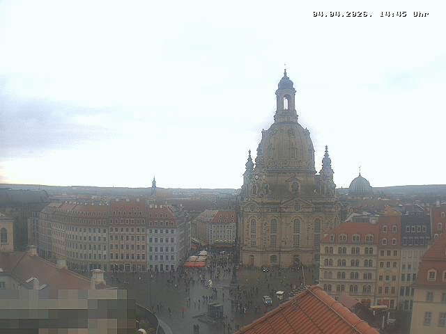 Archiv Foto Webcam Dresden - Frauenkirche und Neumarkt