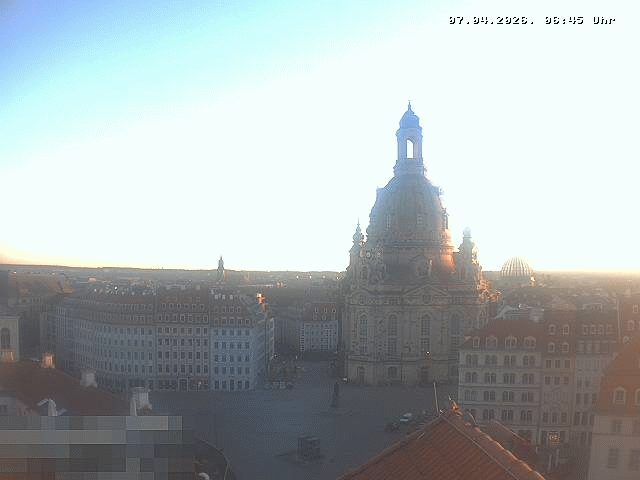 Archiv Foto Webcam Dresden - Frauenkirche und Neumarkt