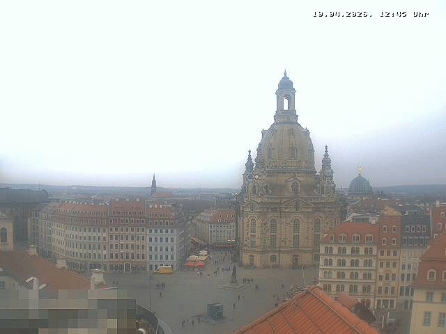 Archived image Webcam Dresden - Frauenkirche and Neumarkt square