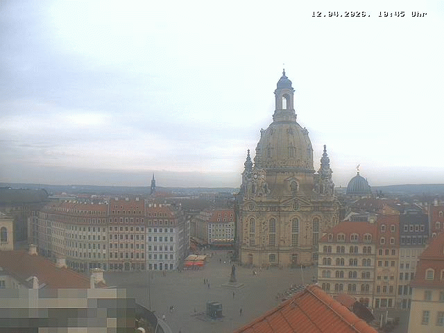 Archived image Webcam Dresden - Frauenkirche and Neumarkt square