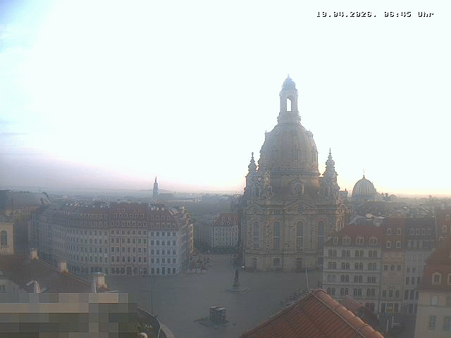 Archiv Foto Webcam Dresden - Frauenkirche und Neumarkt