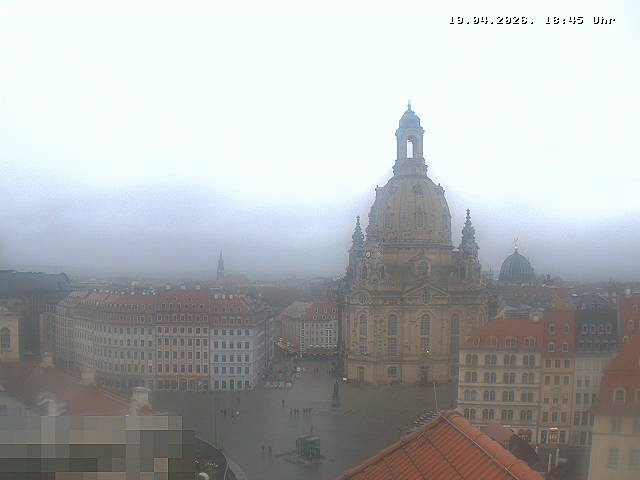 Archiv Foto Webcam Dresden - Frauenkirche und Neumarkt