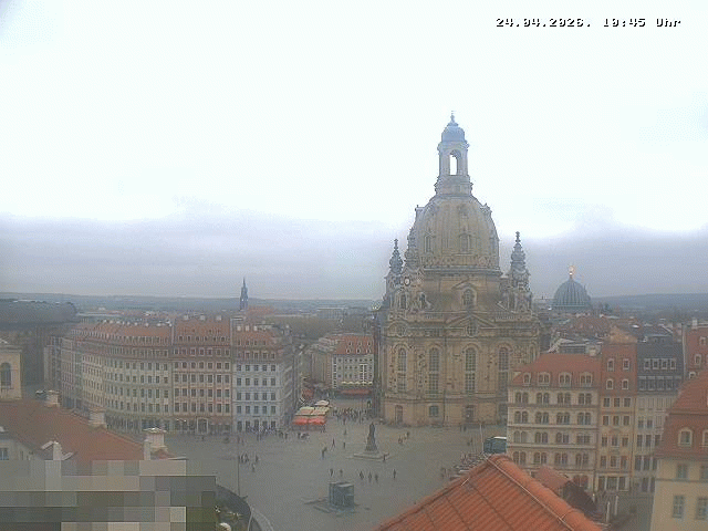 Archived image Webcam Dresden - Frauenkirche and Neumarkt square