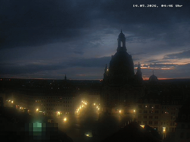 Archiv Foto Webcam Dresden - Frauenkirche und Neumarkt