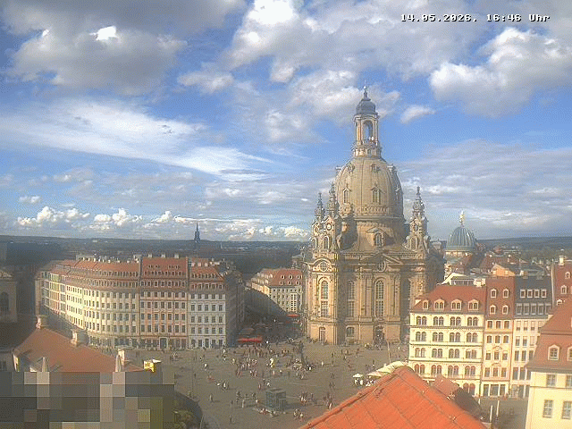 Archived image Webcam Dresden - Frauenkirche and Neumarkt square