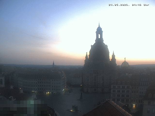Archived image Webcam Dresden - Frauenkirche and Neumarkt square