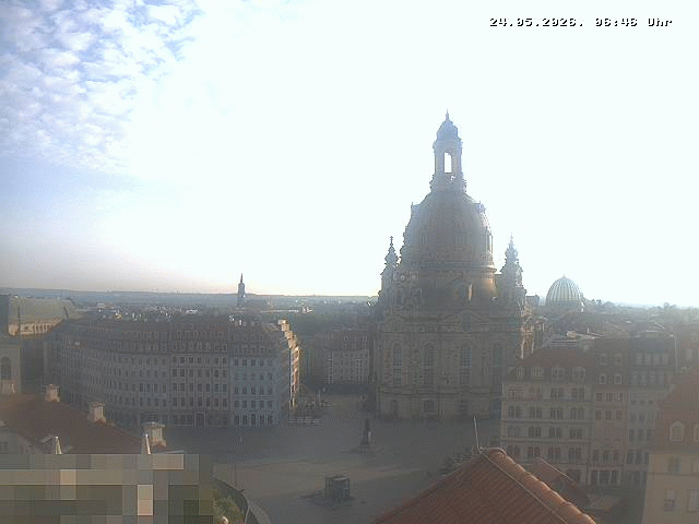 Archived image Webcam Dresden - Frauenkirche and Neumarkt square