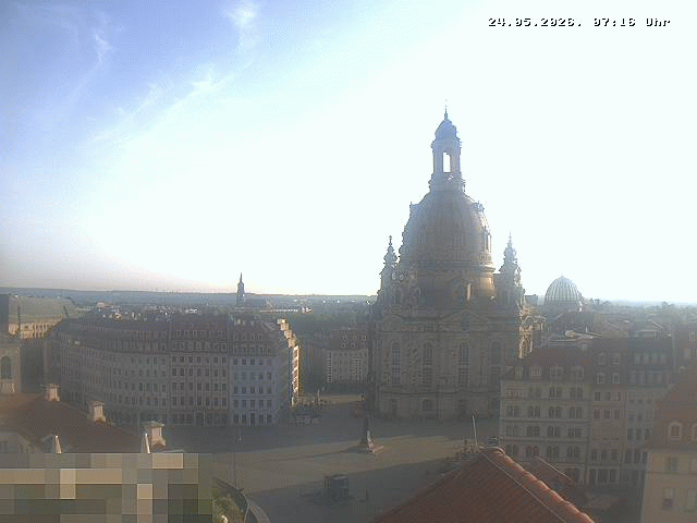 Archived image Webcam Dresden - Frauenkirche and Neumarkt square