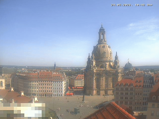Archived image Webcam Dresden - Frauenkirche and Neumarkt square