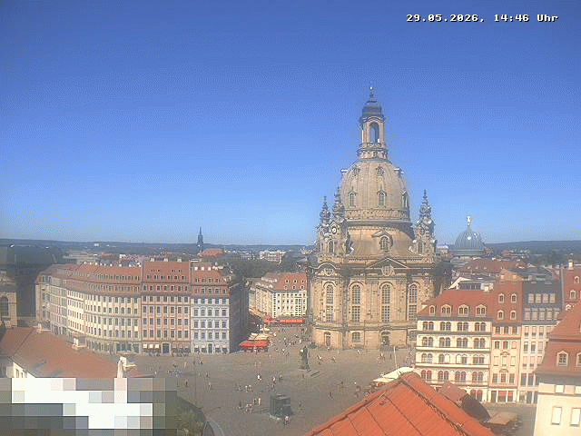 Archived image Webcam Dresden - Frauenkirche and Neumarkt square