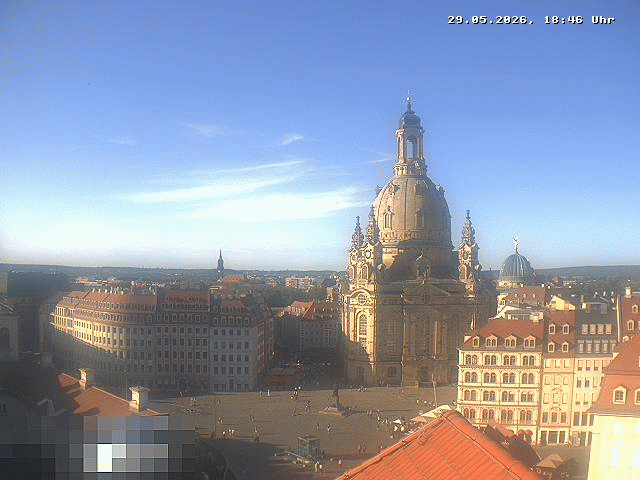 Archived image Webcam Dresden - Frauenkirche and Neumarkt square