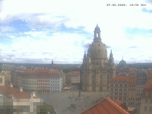 Archiv Foto Webcam Dresden - Frauenkirche und Neumarkt