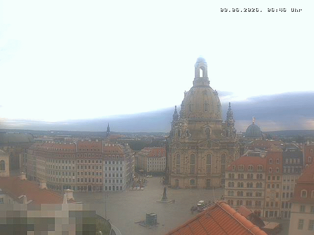 Archived image Webcam Dresden - Frauenkirche and Neumarkt square
