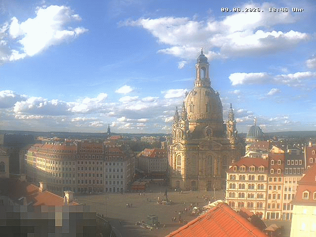 Archiv Foto Webcam Dresden - Frauenkirche und Neumarkt