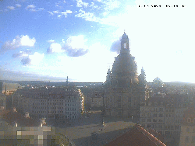 Archived image Webcam Dresden - Frauenkirche and Neumarkt square