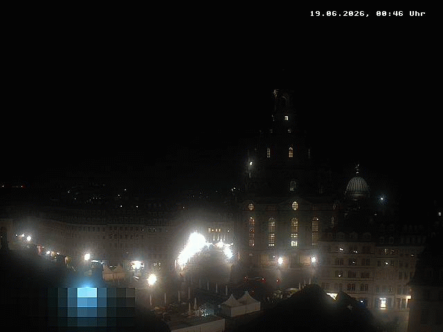 Archiv Foto Webcam Dresden - Frauenkirche und Neumarkt