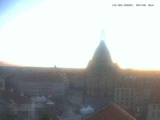 Archiv Foto Webcam Dresden - Frauenkirche und Neumarkt