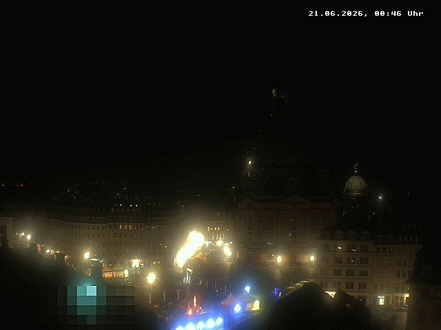 Archiv Foto Webcam Dresden - Frauenkirche und Neumarkt
