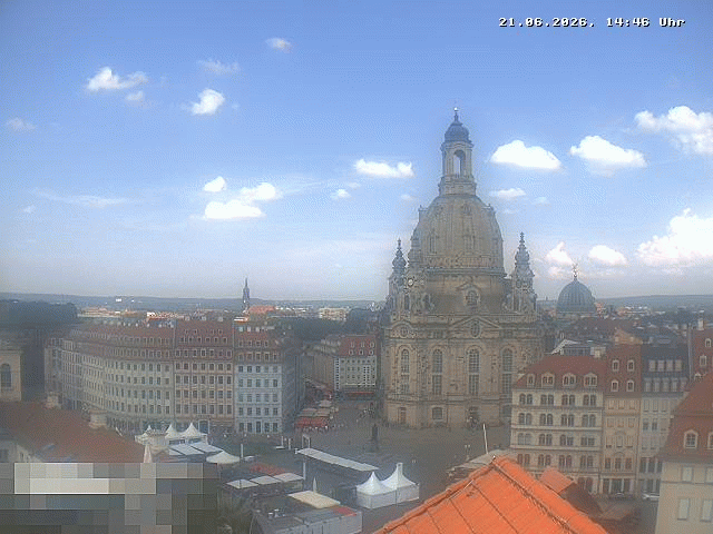 Archived image Webcam Dresden - Frauenkirche and Neumarkt square