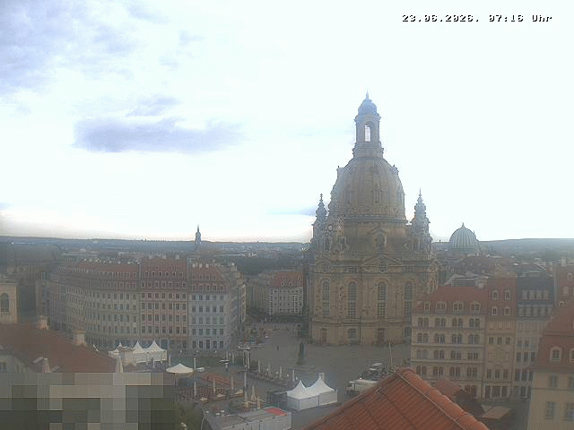 Archiv Foto Webcam Dresden - Frauenkirche und Neumarkt