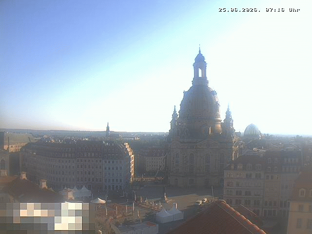 Archived image Webcam Dresden - Frauenkirche and Neumarkt square