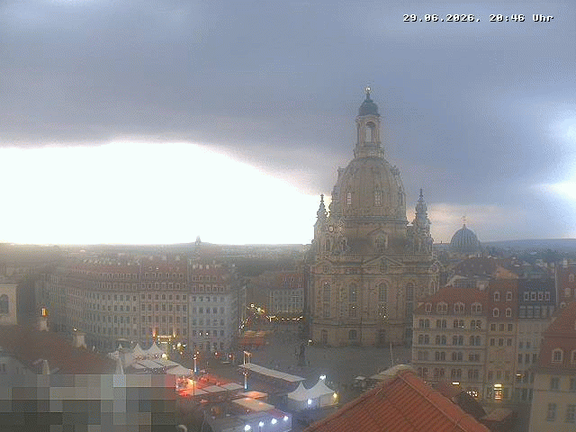 Archiv Foto Webcam Dresden - Frauenkirche und Neumarkt
