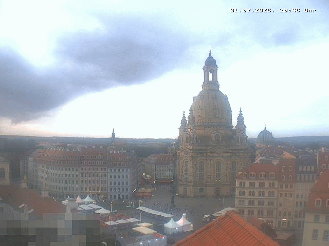 Archiv Foto Webcam Dresden - Frauenkirche und Neumarkt