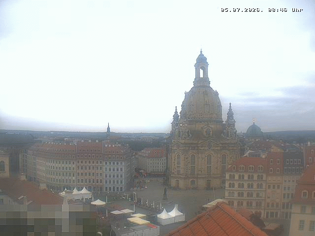Archived image Webcam Dresden - Frauenkirche and Neumarkt square