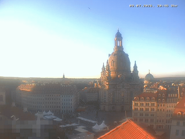 Archiv Foto Webcam Dresden - Frauenkirche und Neumarkt