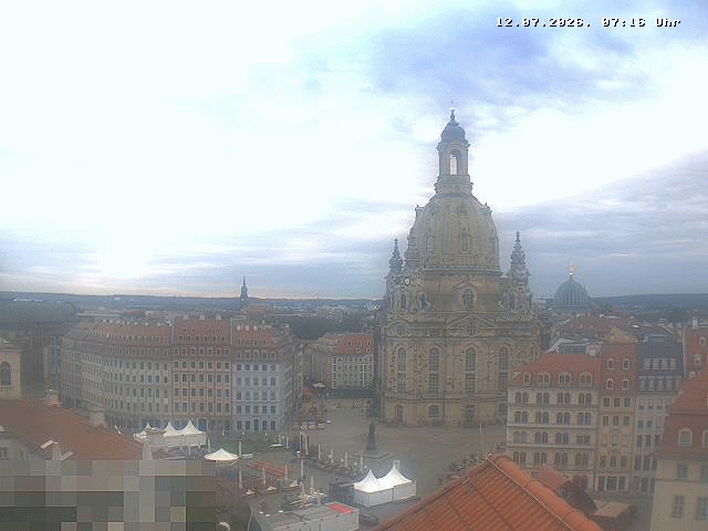 Archiv Foto Webcam Dresden - Frauenkirche und Neumarkt