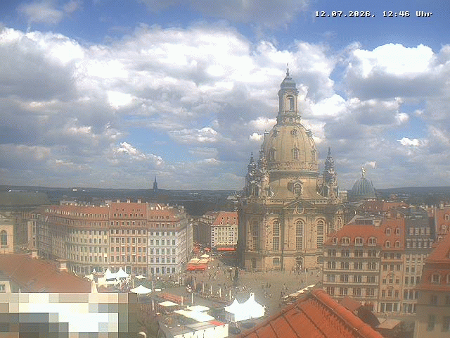 Archived image Webcam Dresden - Frauenkirche and Neumarkt square