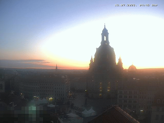 Archived image Webcam Dresden - Frauenkirche and Neumarkt square