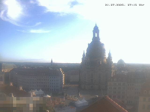 Archived image Webcam Dresden - Frauenkirche and Neumarkt square