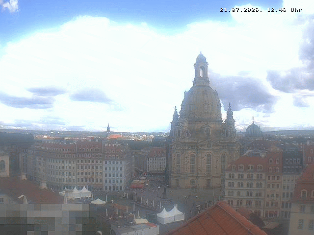 Archived image Webcam Dresden - Frauenkirche and Neumarkt square