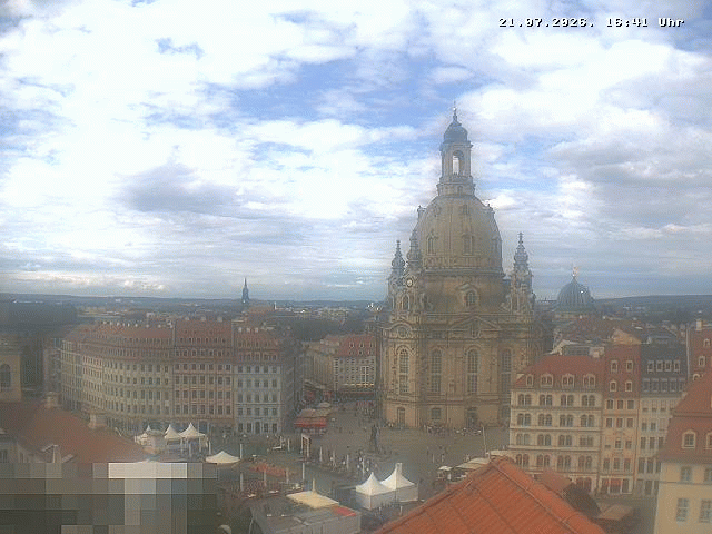 Archiv Foto Webcam Dresden - Frauenkirche und Neumarkt