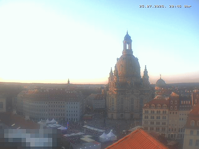 Archiv Foto Webcam Dresden - Frauenkirche und Neumarkt