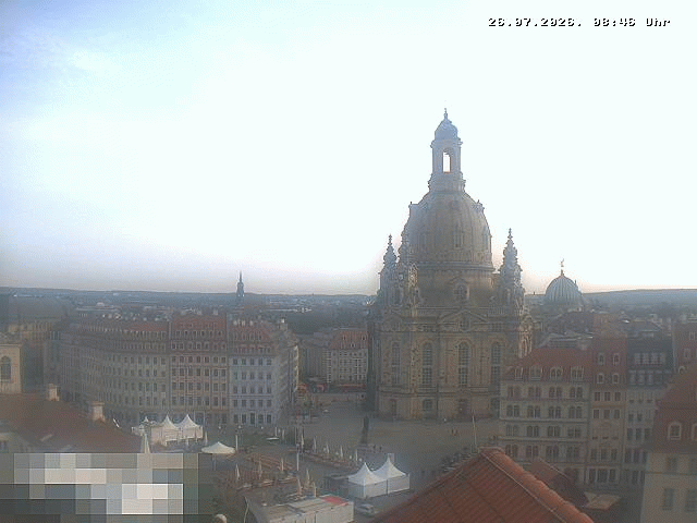 Archiv Foto Webcam Dresden - Frauenkirche und Neumarkt