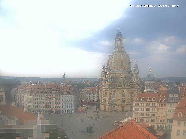 Archived image Webcam Dresden - Frauenkirche and Neumarkt square