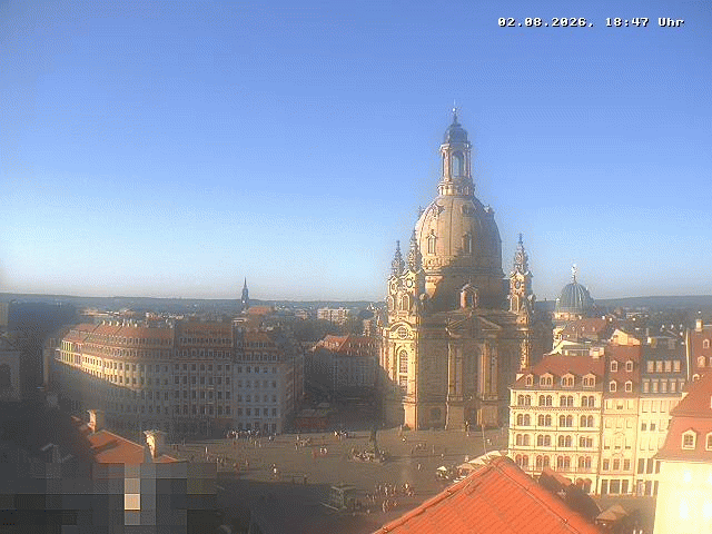 Archiv Foto Webcam Dresden - Frauenkirche und Neumarkt