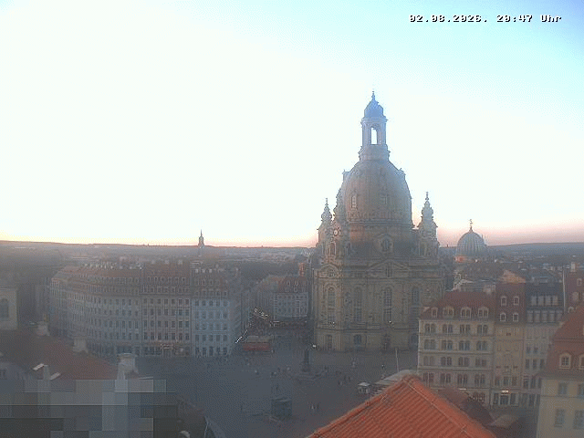 Archiv Foto Webcam Dresden - Frauenkirche und Neumarkt