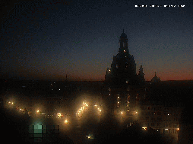 Archiv Foto Webcam Dresden - Frauenkirche und Neumarkt