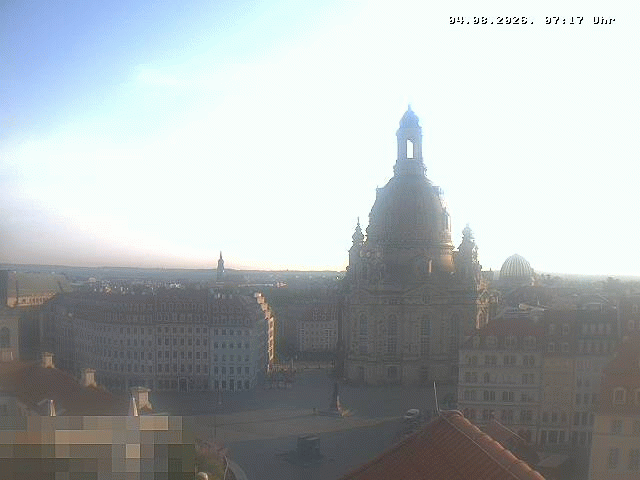 Archived image Webcam Dresden - Frauenkirche and Neumarkt square