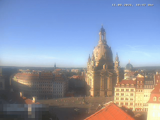 Archived image Webcam Dresden - Frauenkirche and Neumarkt square