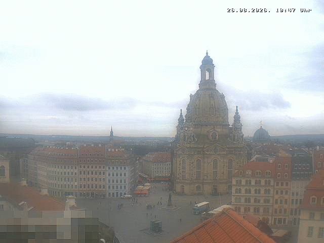 Archiv Foto Webcam Dresden - Frauenkirche und Neumarkt