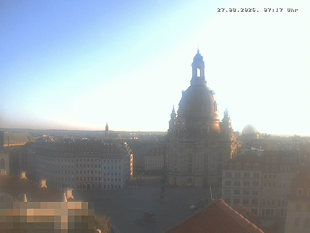 Archived image Webcam Dresden - Frauenkirche and Neumarkt square