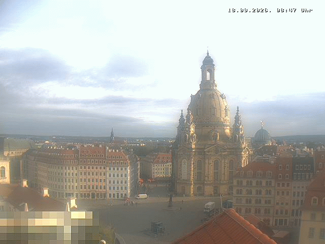 Archived image Webcam Dresden - Frauenkirche and Neumarkt square