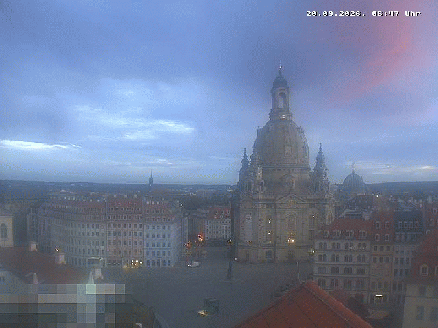 Archived image Webcam Dresden - Frauenkirche and Neumarkt square
